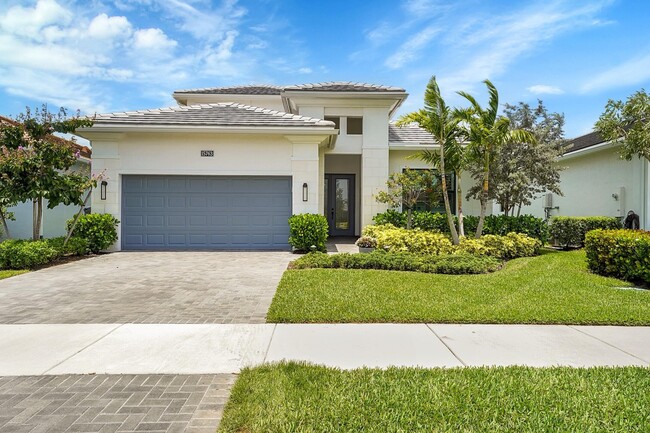 15763 Longboat Key Dr in Westlake, FL - Building Photo - Building Photo