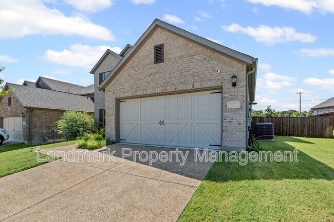 1206 Fox Chase Dr in Mansfield, TX - Building Photo - Building Photo