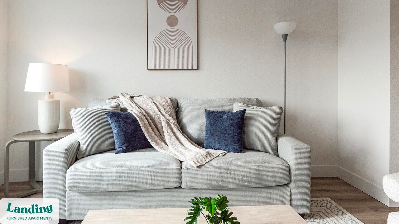 10670 Jake Jabs Blvd in Longmont, CO - Building Photo