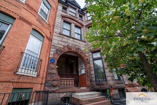 1729 Park Ave in Baltimore, MD - Building Photo