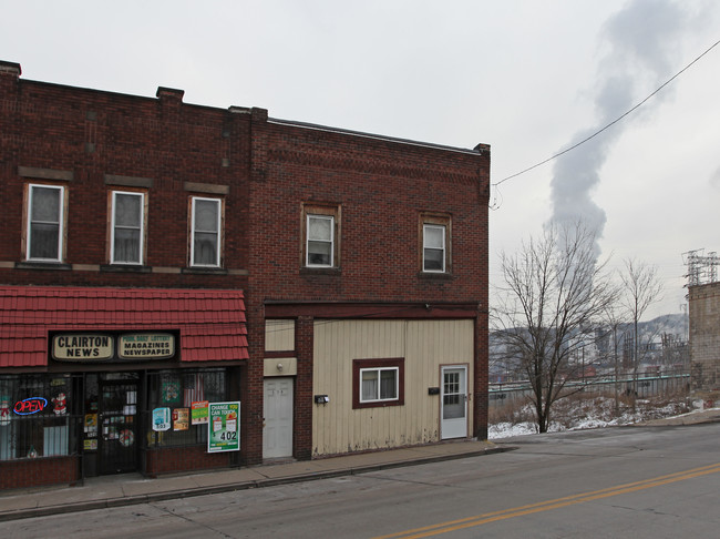 518 N State St in Clairton, PA - Building Photo - Building Photo