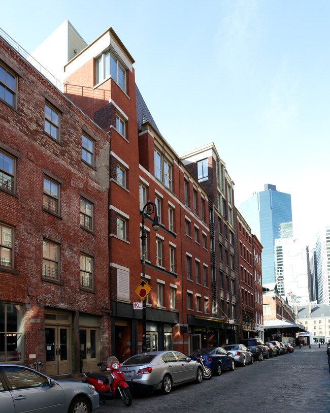 Historic Front Street in New York, NY - Foto de edificio - Building Photo