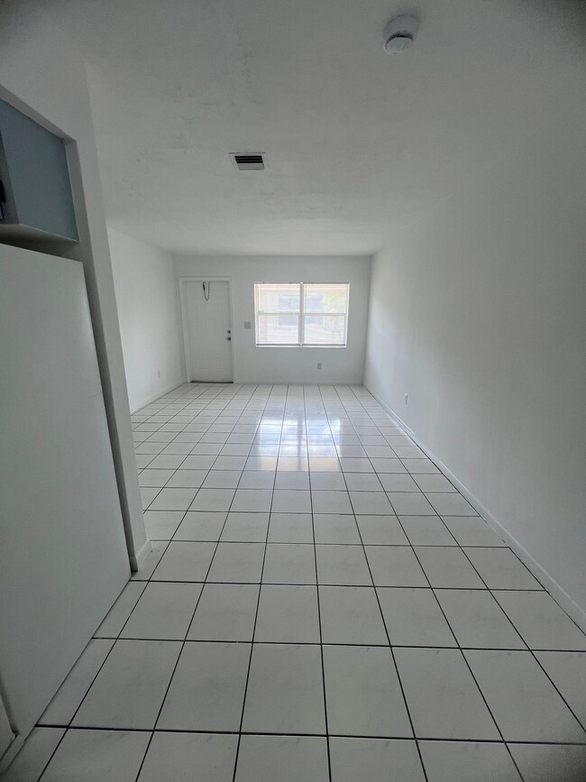 5310 NW 22nd St, Unit 5310