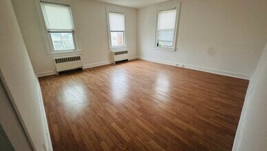 1153 Summit Ave in Jersey City, NJ - Building Photo - Building Photo