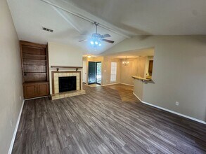 588 Hollow Wood Rd in Montgomery, AL - Building Photo - Building Photo