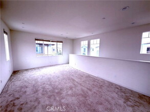 148 Stage in Irvine, CA - Building Photo - Building Photo