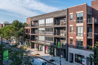 NorthFort Commons in Chicago, IL - Building Photo - Building Photo