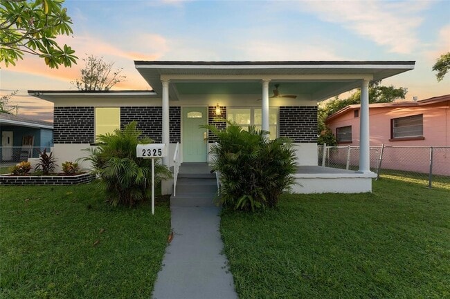 property at 2325 Highland St S