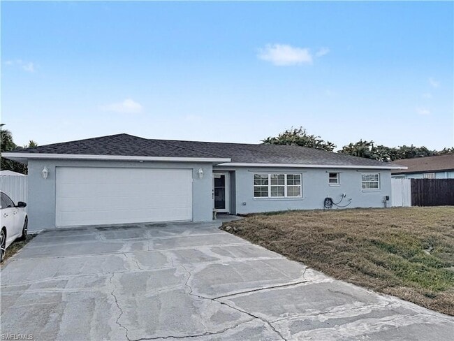 property at 7658 Laurel Valley Rd