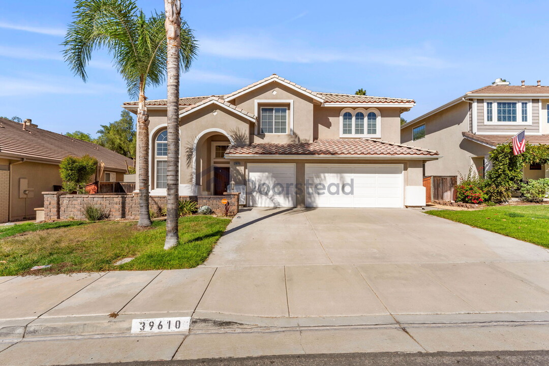 39610 Calle Azucar in Murrieta, CA - Building Photo