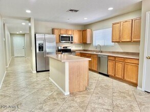 2847 W Five Mile Peak Dr in San Tan Valley, AZ - Building Photo - Building Photo