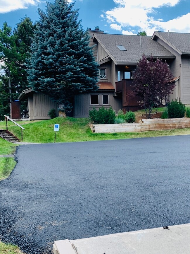 property at 2575 Curley Bear Rd