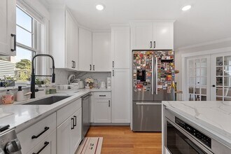 35 Berkshire St in Cambridge, MA - Building Photo - Building Photo