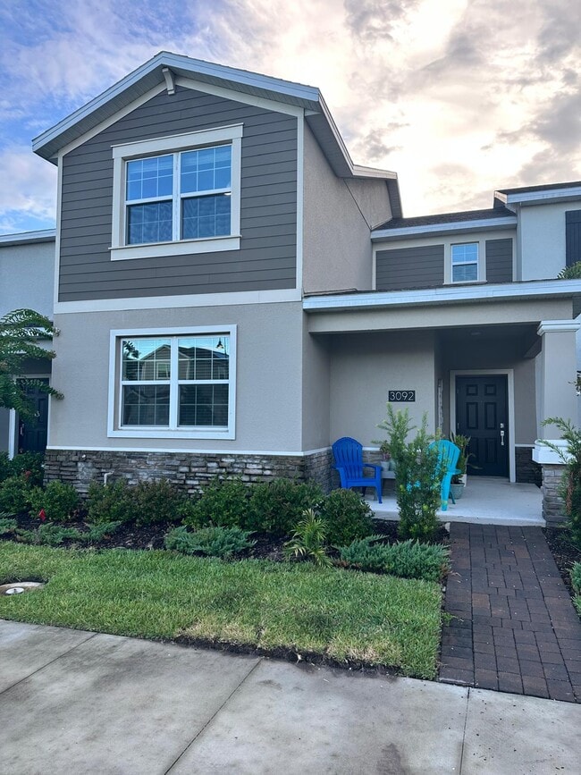 property at 3092 Addison Blvd
