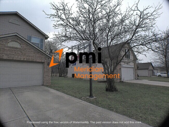 1935 Copeland Farms Dr in Greenfield, IN - Building Photo - Building Photo