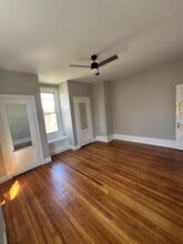 4912 N Marvine St, Unit 1st Floor A in Philadelphia, PA - Foto de edificio - Building Photo
