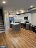 2553 N Front St in Philadelphia, PA - Building Photo