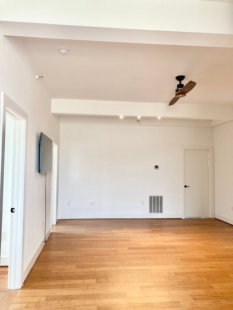 The Doyne Apartments in Farmville, VA