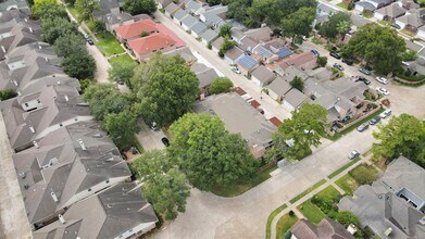 4702 Cashel Cir in Houston, TX - Building Photo - Building Photo