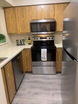 8308 128th Ave NE, Unit 2nd floor in Kirkland, WA - Building Photo