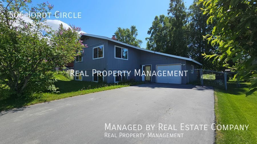 506 Jordt Cir in Anchorage, AK - Building Photo