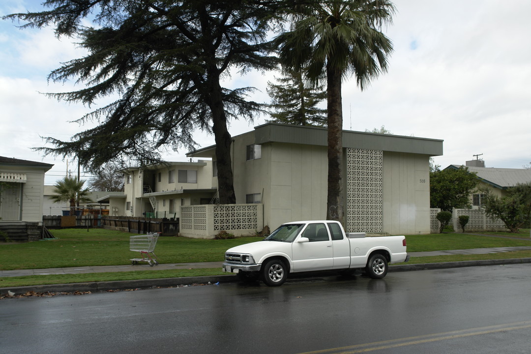 508 N D St in Madera, CA - Building Photo