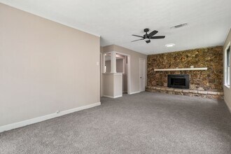 1225 3rd Ave N in Texas City, TX - Building Photo - Building Photo
