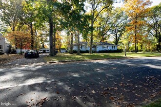 412 Swarthmore Rd in Glassboro, NJ - Building Photo - Building Photo