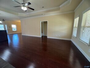 475 E Mossyleaf Dr SW in Huntsville, AL - Building Photo - Building Photo