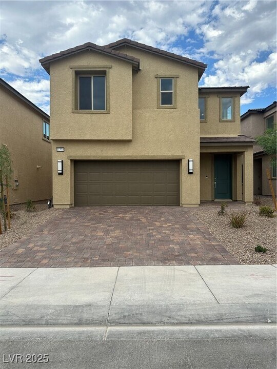 11330 Sonny Miller Ct in Las Vegas, NV - Building Photo