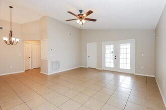 3008 Sabal Bend Dr NE in Winter Haven, FL - Building Photo - Building Photo