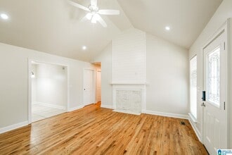 2 Teal Dr in Hayden, AL - Foto de edificio - Building Photo
