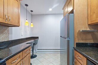 250 Clendenny Ave in Jersey City, NJ - Building Photo - Building Photo