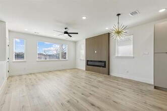 521 N Denley Dr in Dallas, TX - Building Photo - Building Photo