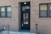 515 Manila St in Jersey City, NJ - Foto de edificio - Building Photo