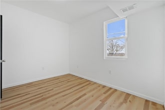 7711 Westmoreland Ave in Pittsburgh, PA - Building Photo - Building Photo