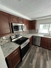 8206 Clover Hill Loop in Hudson, FL - Building Photo - Building Photo