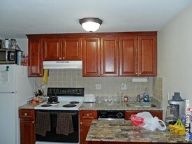 14 Cumberland St in Boston, MA - Building Photo