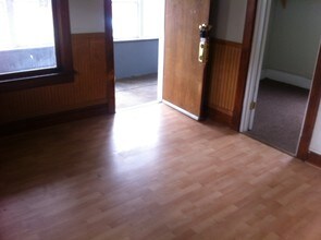 510 Garfield Ave in Calumet City, IL - Building Photo - Building Photo