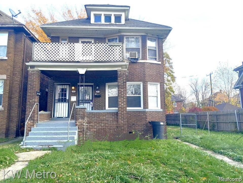 1076 N RADEMACHER St in Detroit, MI - Building Photo