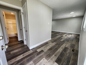 922 N Glenn Ave in Springfield, MO - Building Photo - Building Photo