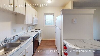 7127 N Springboro Pike, Unit 5 in Dayton, OH - Building Photo - Building Photo