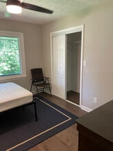 5112 Miller Rd SW in Lilburn, GA - Building Photo - Building Photo