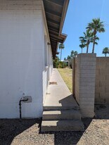 343 N 93rd St, Unit 2 in Mesa, AZ - Building Photo