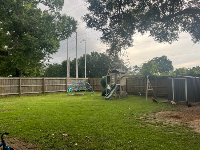 7752 Deborah Dr in Pensacola, FL - Building Photo - Building Photo