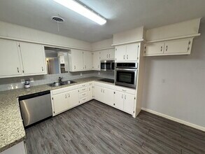 5419 22nd St in Lubbock, TX - Building Photo - Building Photo