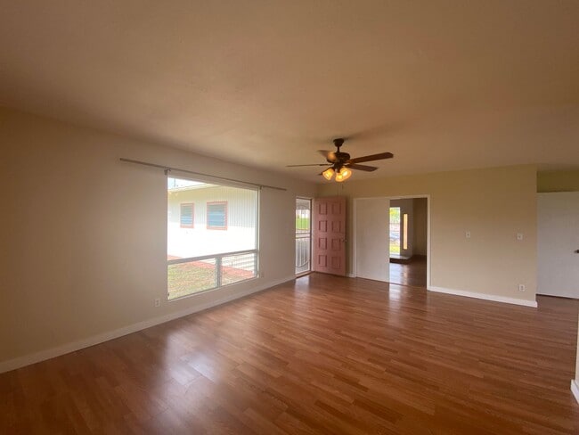 1501 Kilaha St in Hilo, HI - Building Photo - Building Photo