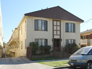 1224 N Berendo St in Los Angeles, CA - Building Photo - Building Photo