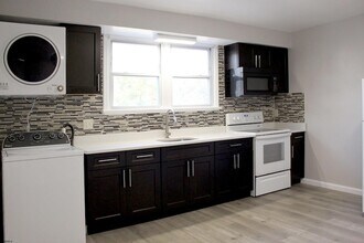 104 Minnetonka Ave in Absecon, NJ - Foto de edificio - Building Photo