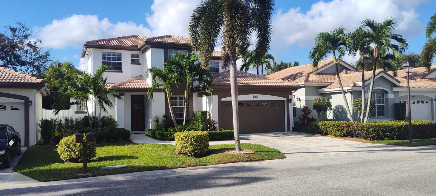 8167 Quail Meadow Way in West Palm Beach, FL - Building Photo